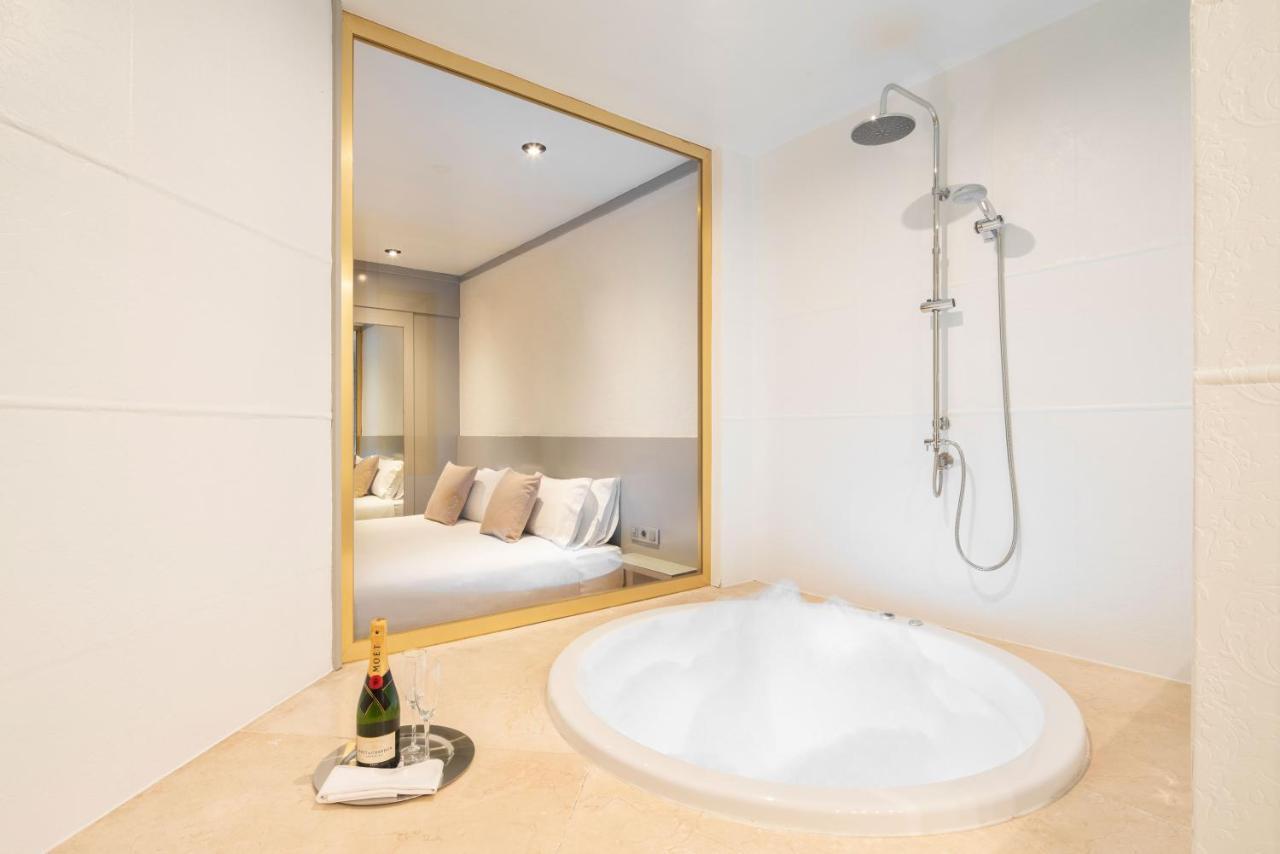 Hotel Punt 14 Gavà Екстериор снимка