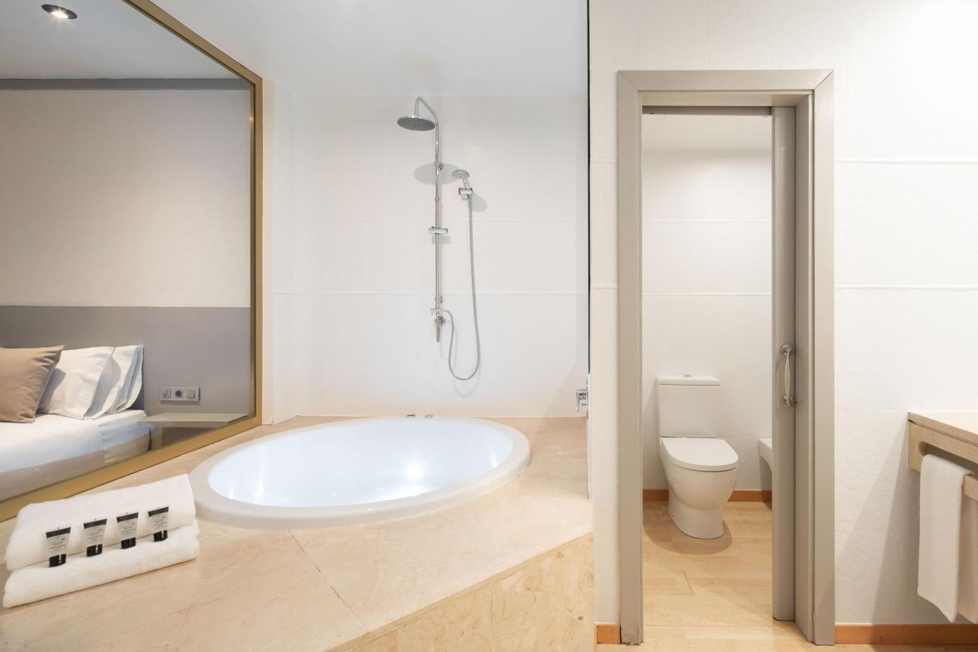 Hotel Punt 14 Gavà Стая снимка
