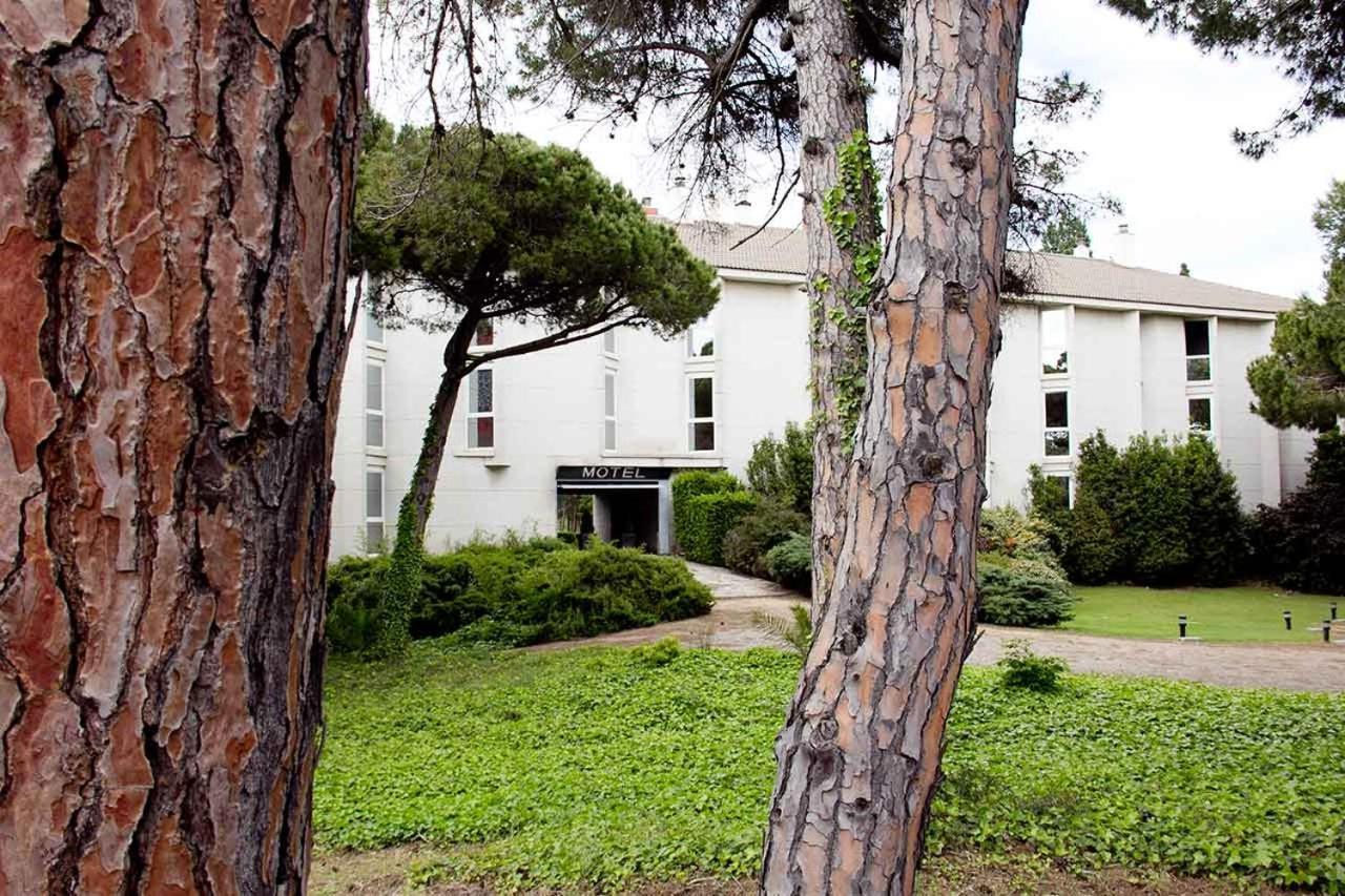 Hotel Punt 14 Gavà Екстериор снимка